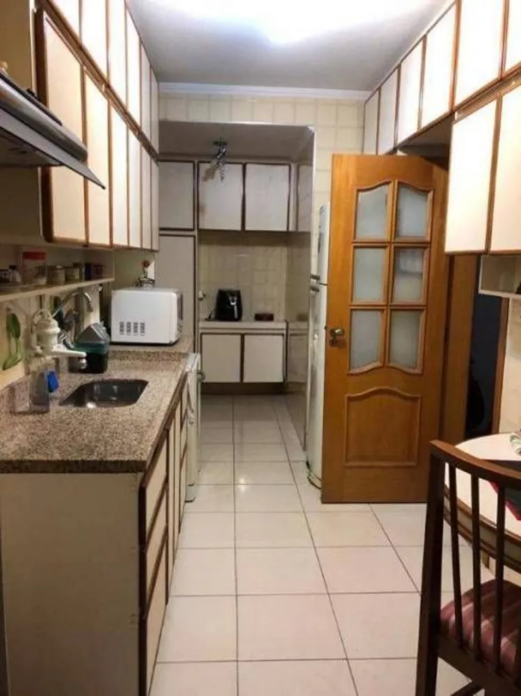 Apartamento à venda com 3 quartos, 100m² - Foto 3