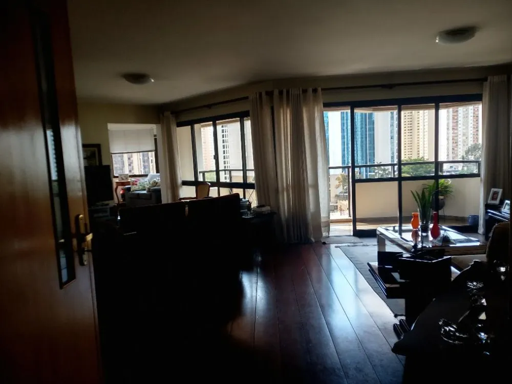 Apartamento, 3 quartos, 238 m² - Foto 3