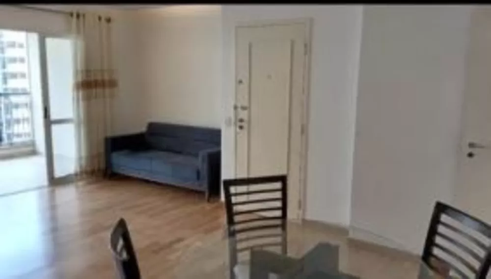 Apartamento para alugar com 3 quartos, 107m² - Foto 3