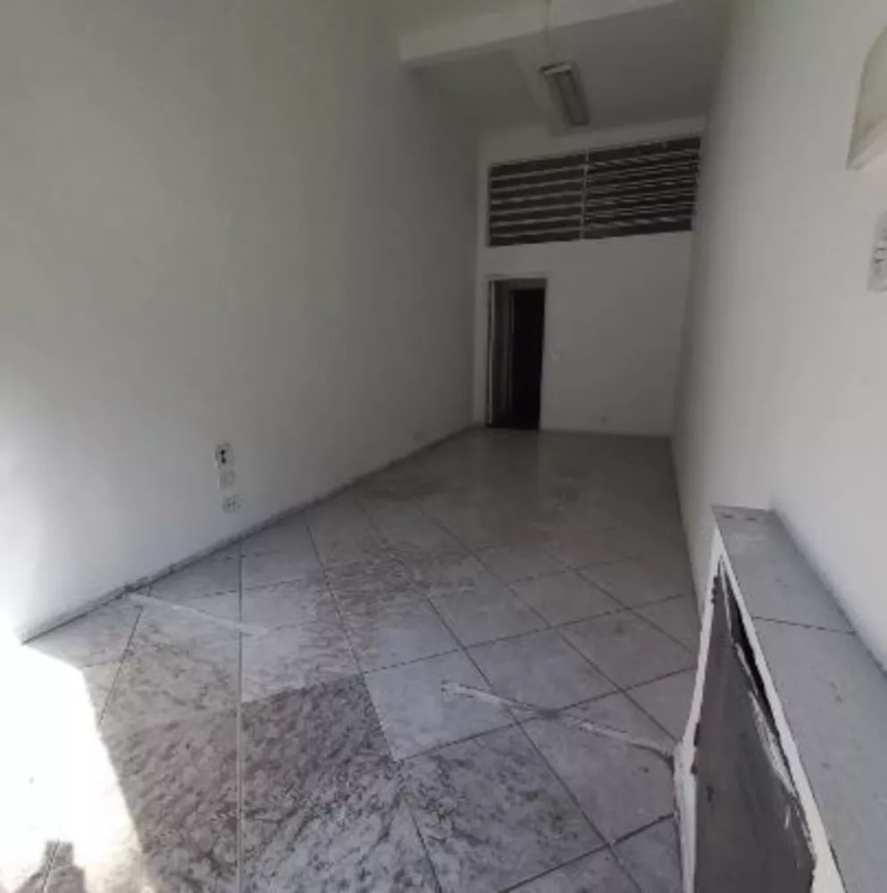 Apartamento para alugar com 2 quartos, 100m² - Foto 2