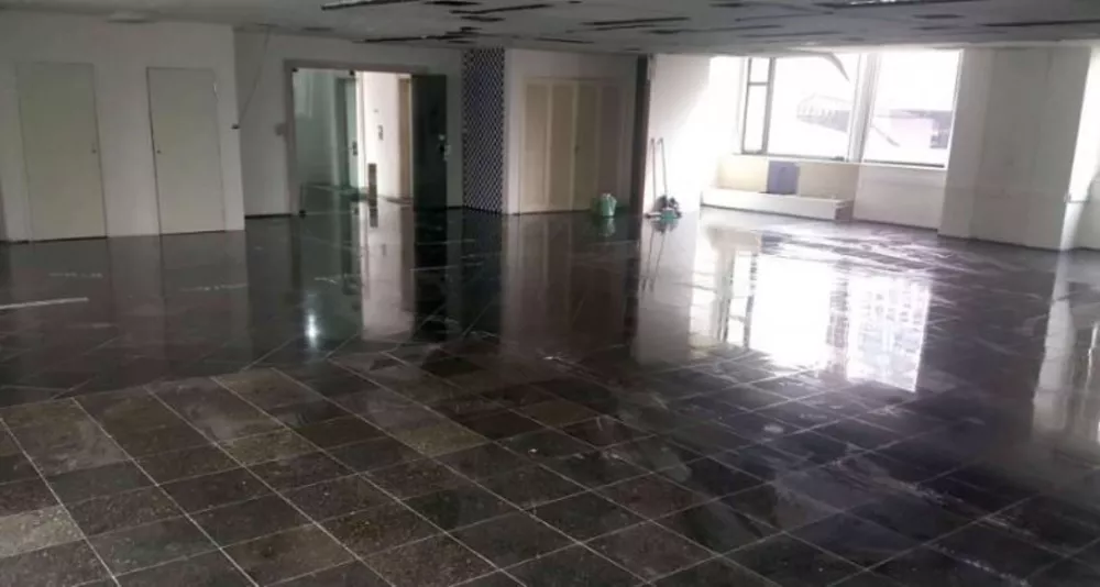 Conjunto Comercial-Sala para alugar, 188m² - Foto 2