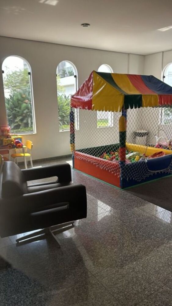 Apartamento para alugar com 1 quarto, 57m² - Foto 11