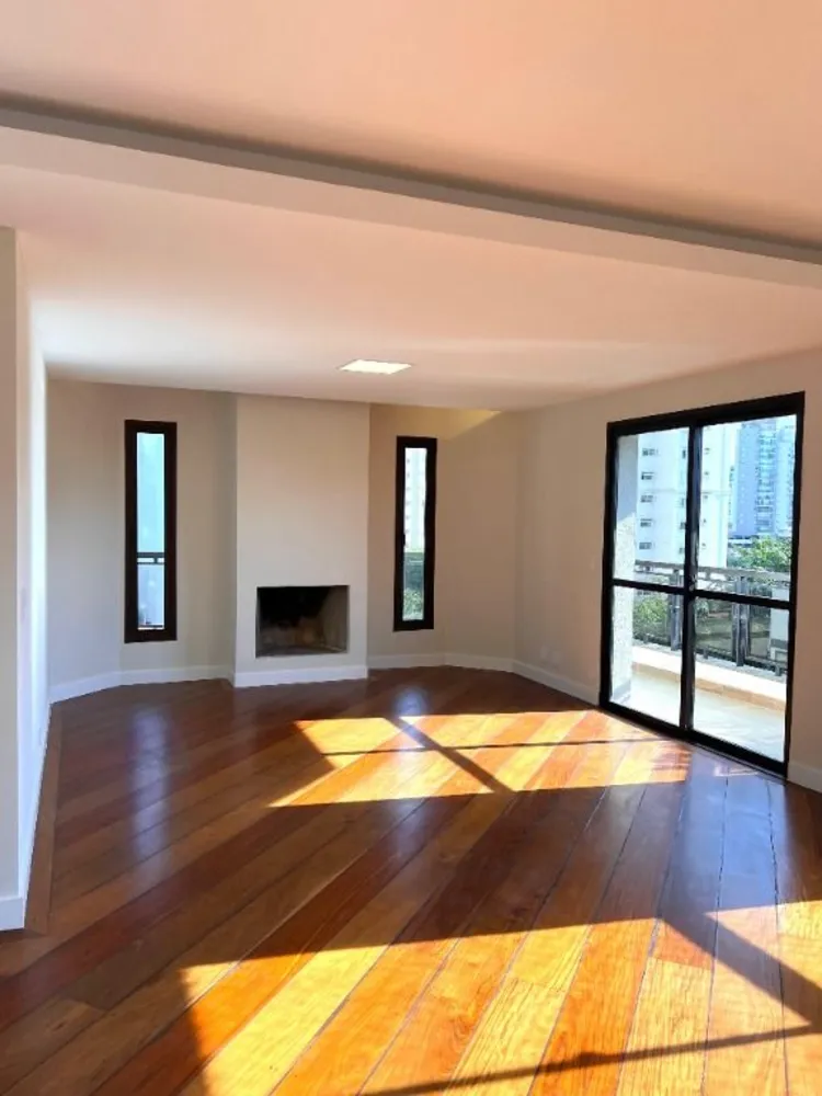 Apartamento, 4 quartos, 234 m² - Foto 2
