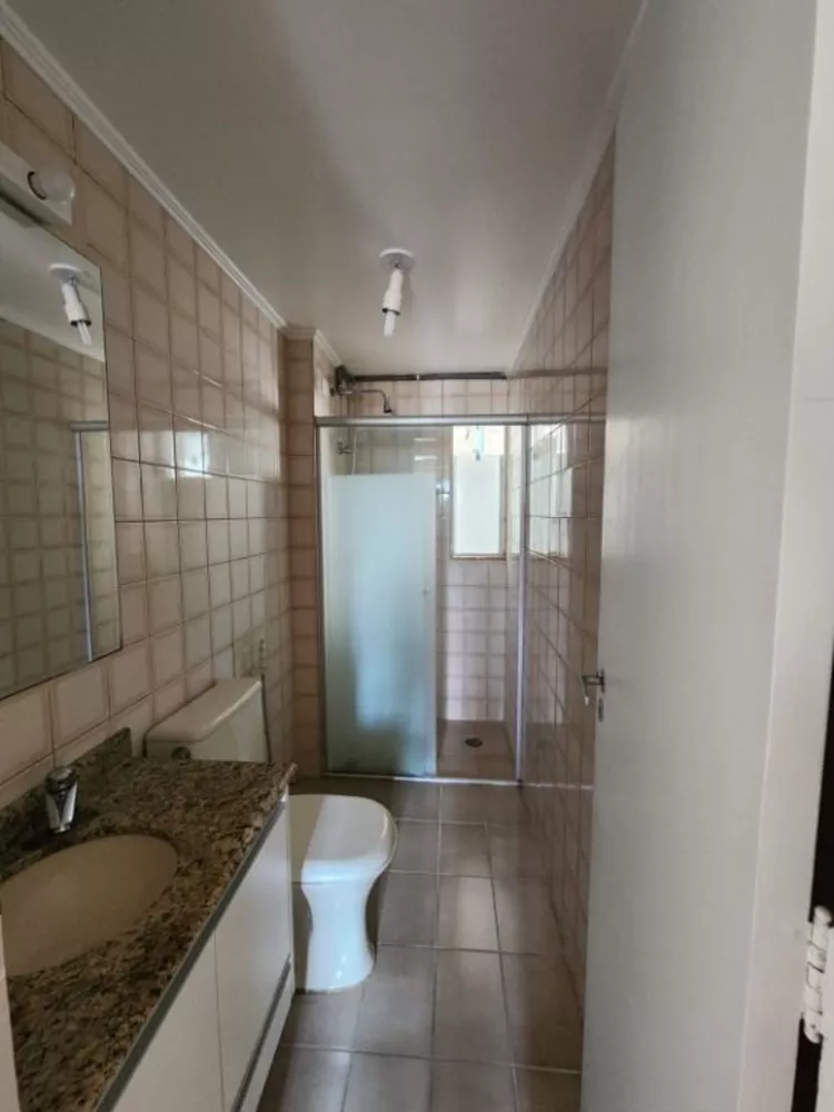 Apartamento à venda com 2 quartos, 65m² - Foto 8