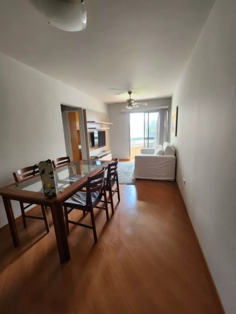 Apartamento à venda com 2 quartos, 65m² - Foto 2