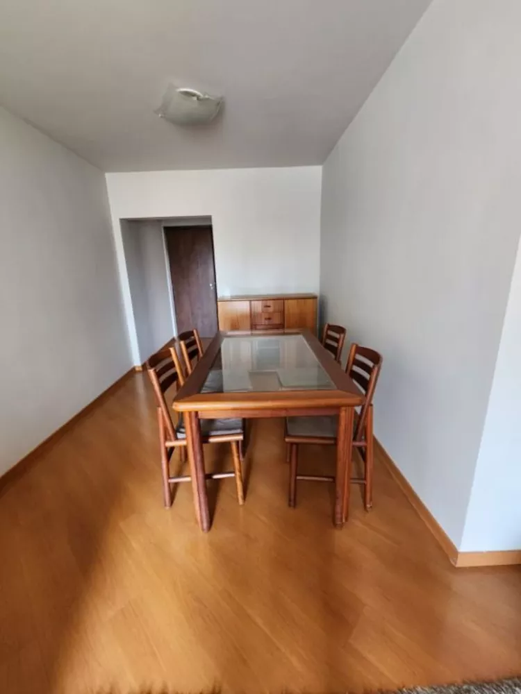 Apartamento à venda com 2 quartos, 65m² - Foto 3