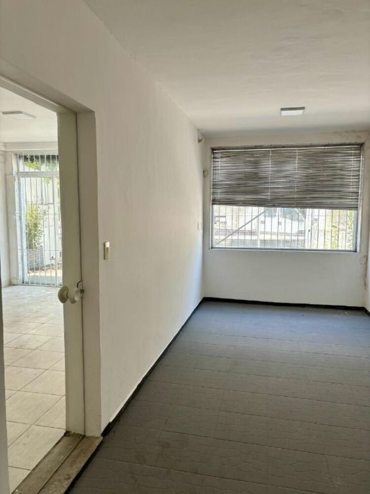 Sobrado, 3 quartos, 220 m² - Foto 2
