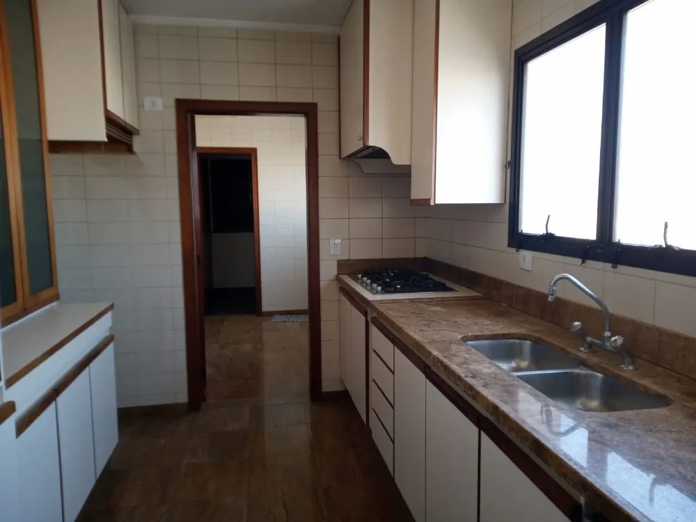 Apartamento, 4 quartos, 220 m² - Foto 1