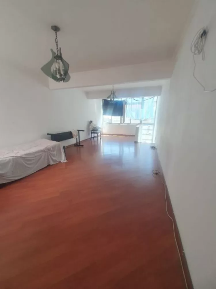 Sobrado à venda e aluguel com 3 quartos, 210m² - Foto 2