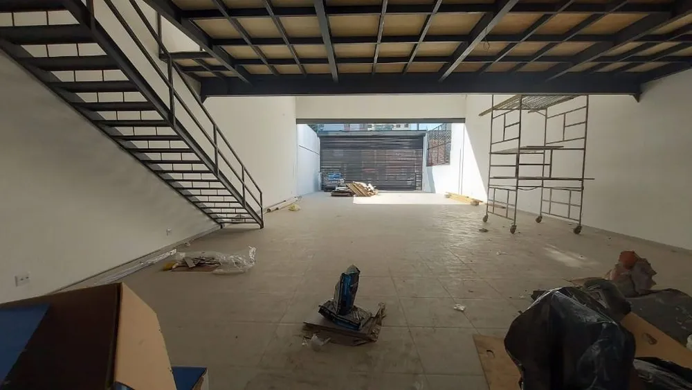 Loja-Salão, 350 m² - Foto 1