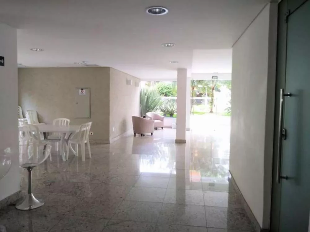 Apartamento para alugar com 2 quartos, 77m² - Foto 2