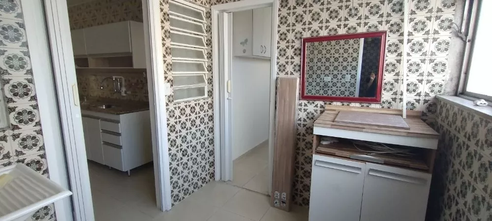 Apartamento para alugar com 3 quartos, 90m² - Foto 2