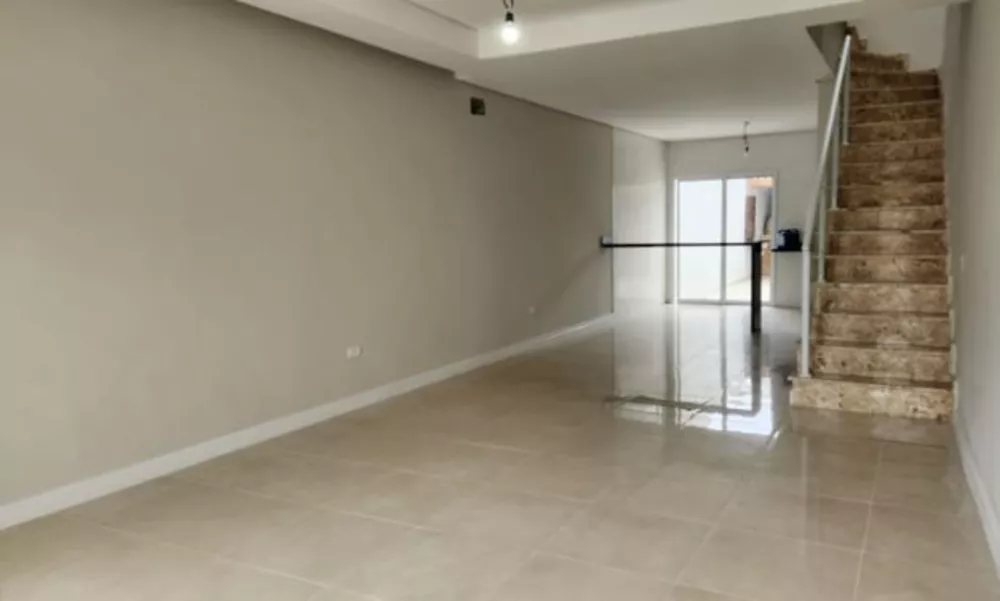 Sobrado à venda com 3 quartos, 115m² - Foto 1