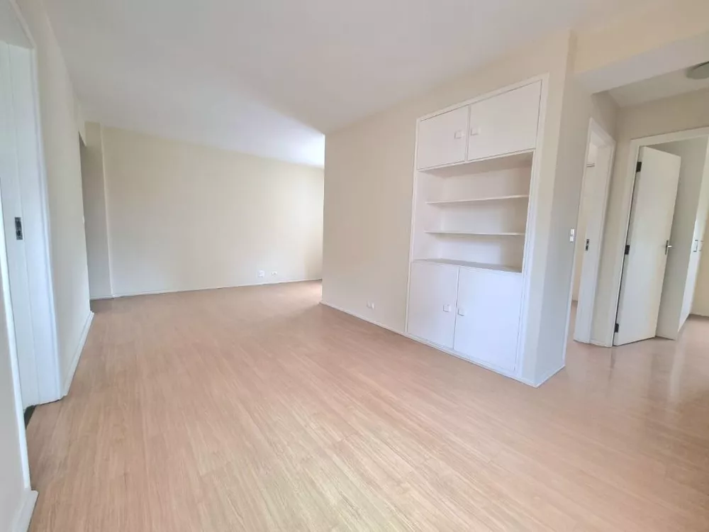 Apartamento à venda com 2 quartos, 92m² - Foto 4