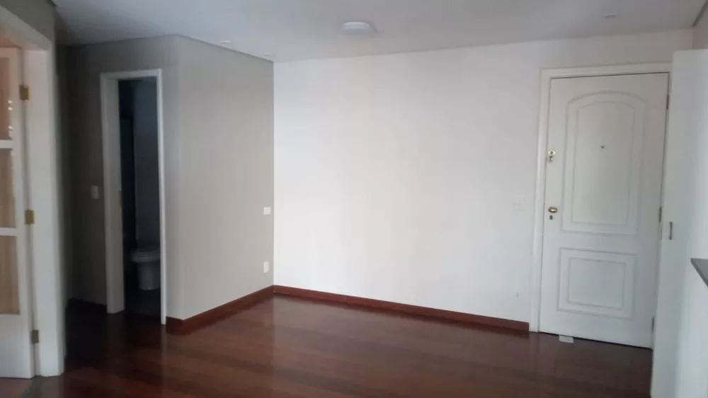 Apartamento à venda com 2 quartos, 61m² - Foto 3