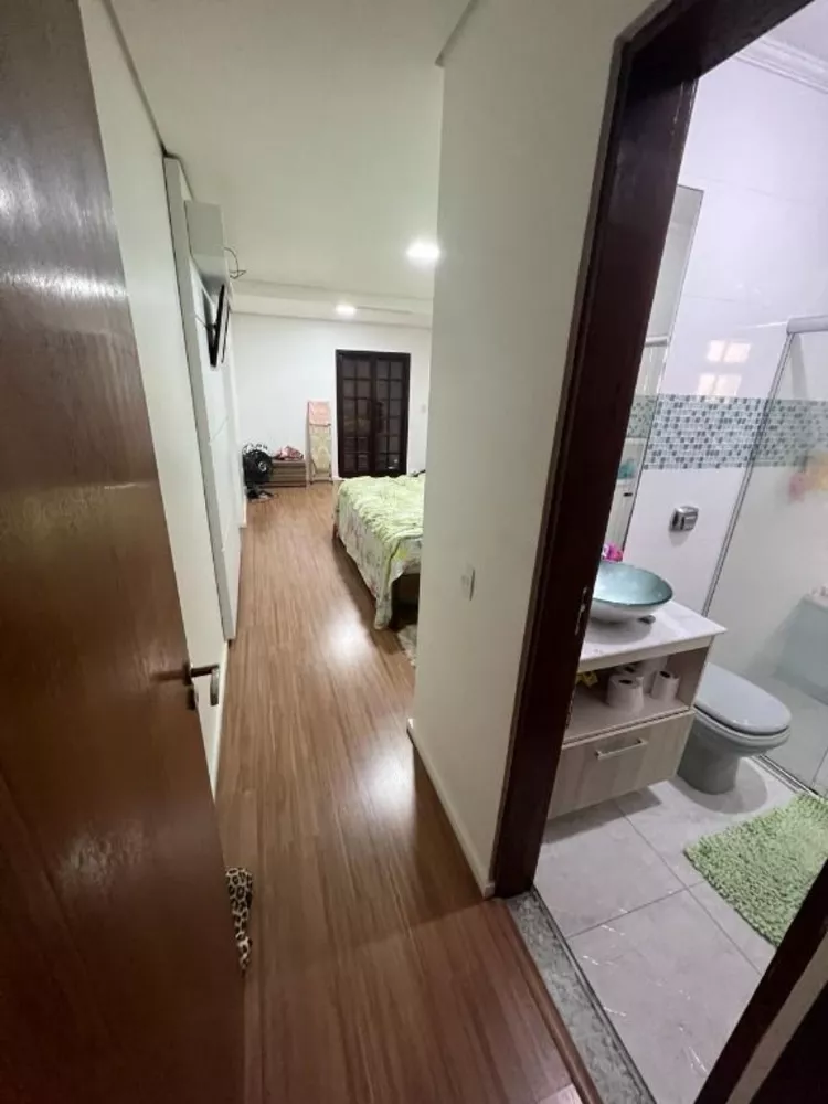 Casa à venda e aluguel com 3 quartos, 127m² - Foto 8