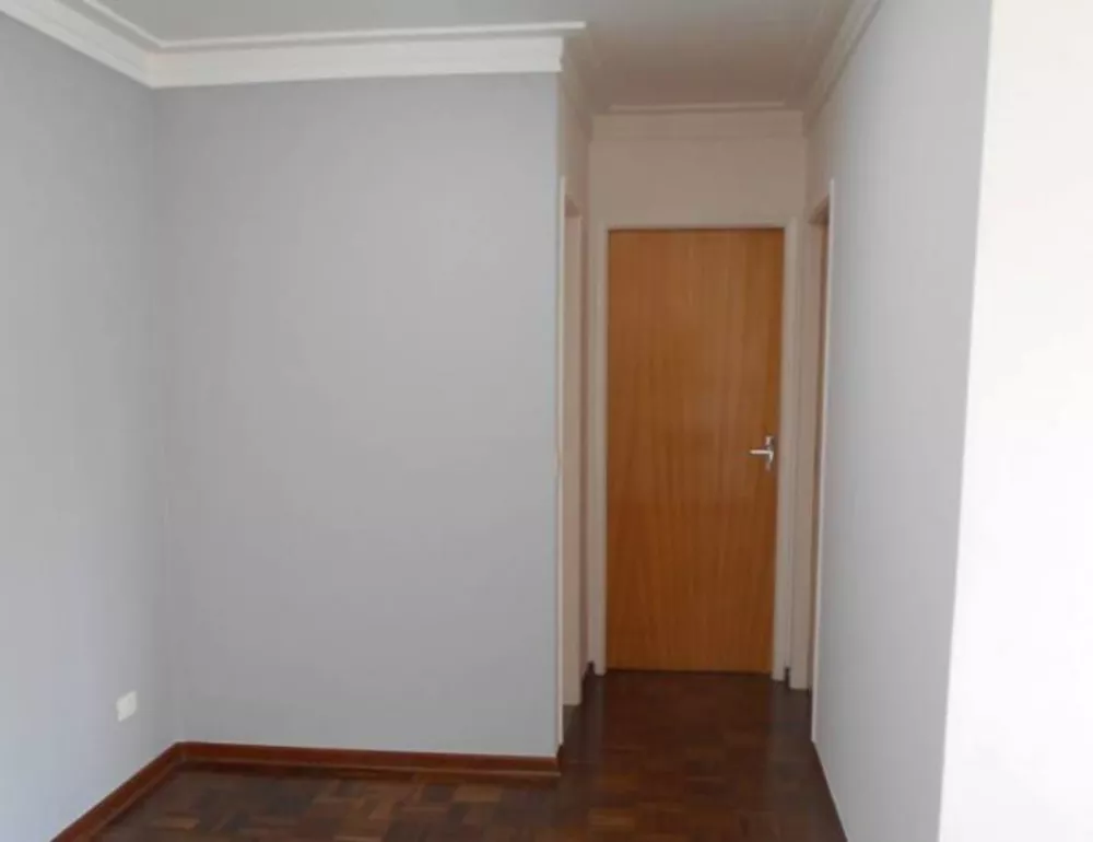 Apartamento para alugar com 2 quartos, 75m² - Foto 2