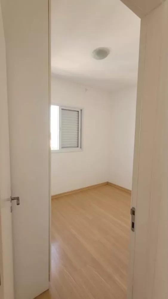 Apartamento à venda com 1 quarto, 38m² - Foto 4