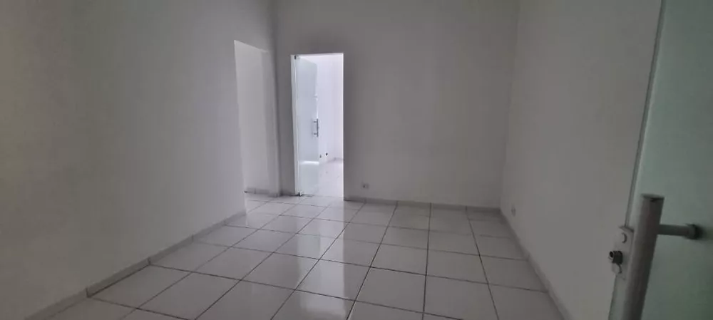 Apartamento para alugar com 2 quartos, 105m² - Foto 2