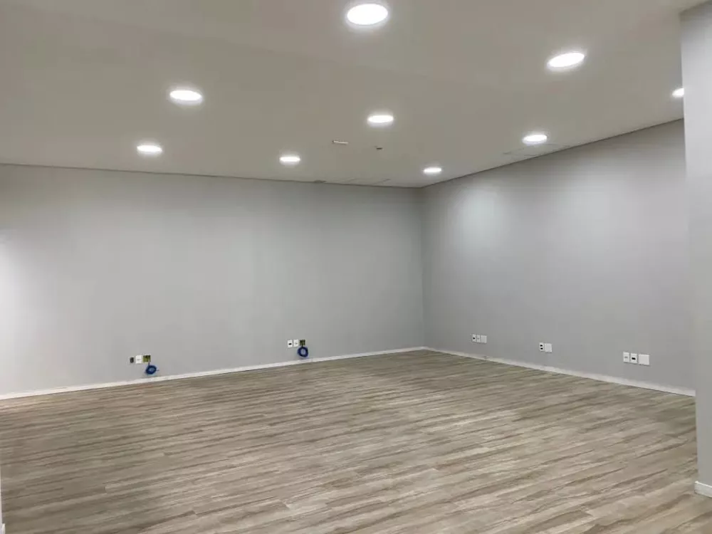 Loja-Salão para alugar, 582m² - Foto 4