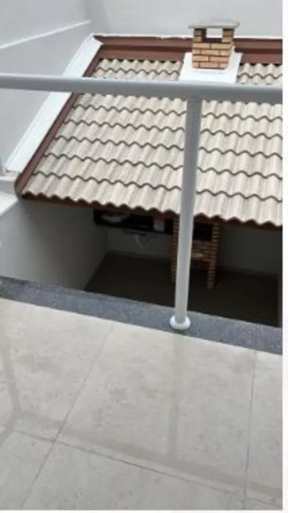 Sobrado à venda com 3 quartos, 108m² - Foto 2