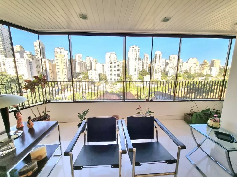 Apartamento à venda com 4 quartos, 350m² - Foto 5