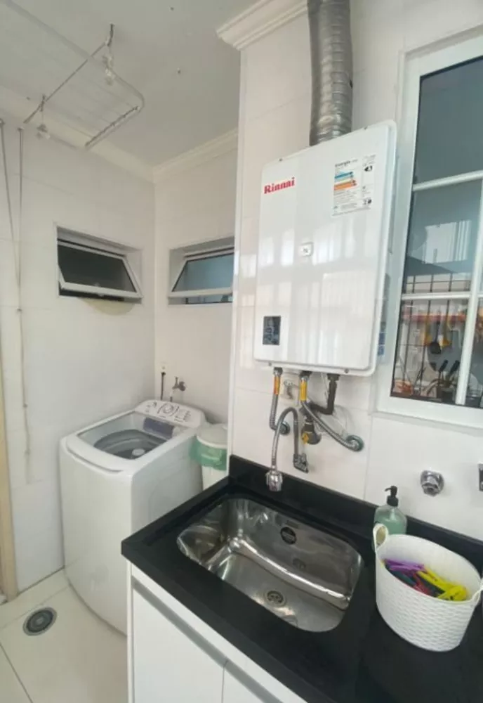 Apartamento à venda com 3 quartos, 130m² - Foto 3