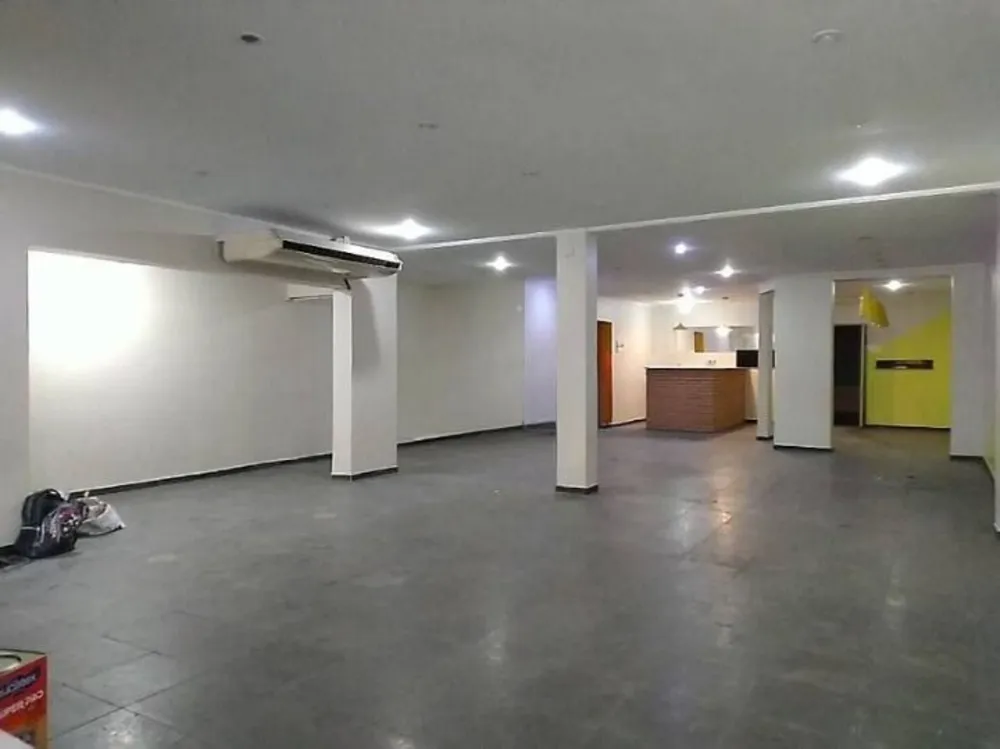 Loja-Salão, 400 m² - Foto 1