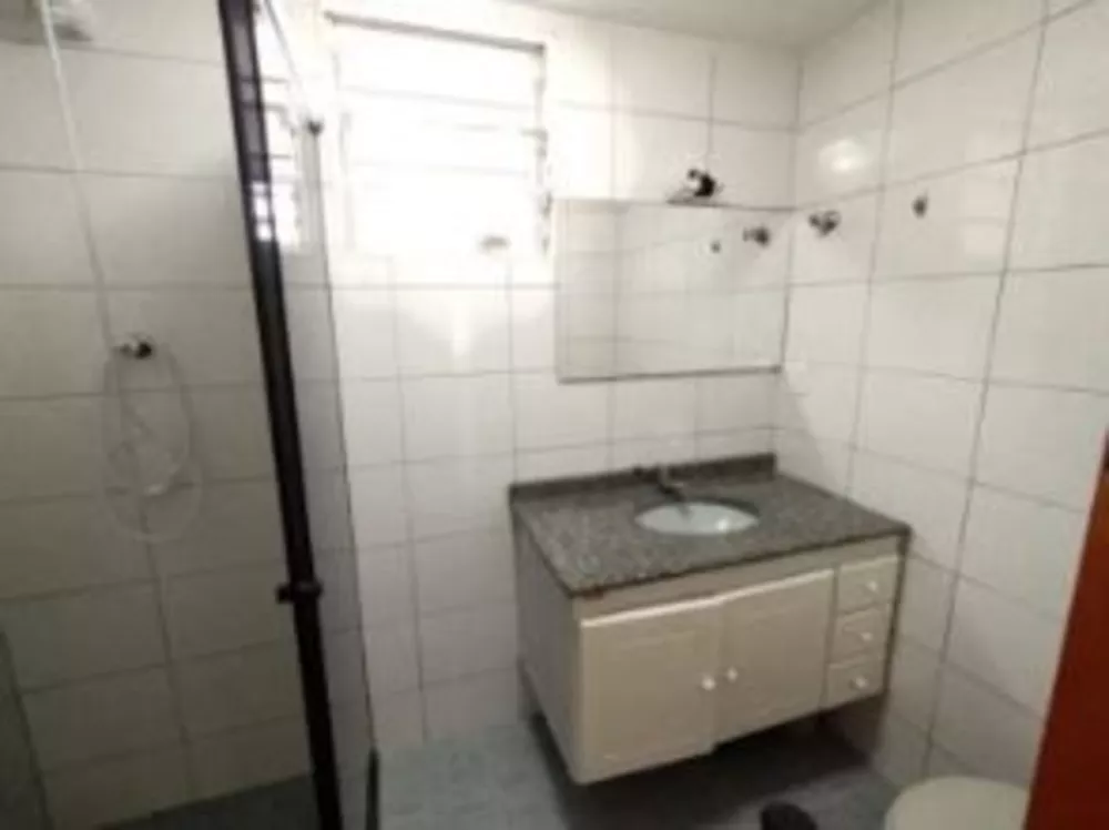 Apartamento para alugar com 2 quartos, 80m² - Foto 8