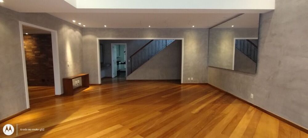 Casa de Condomínio para alugar com 3 quartos, 260m² - Foto 9