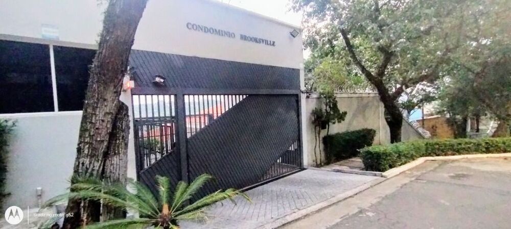 Casa de Condomínio para alugar com 3 quartos, 260m² - Foto 3