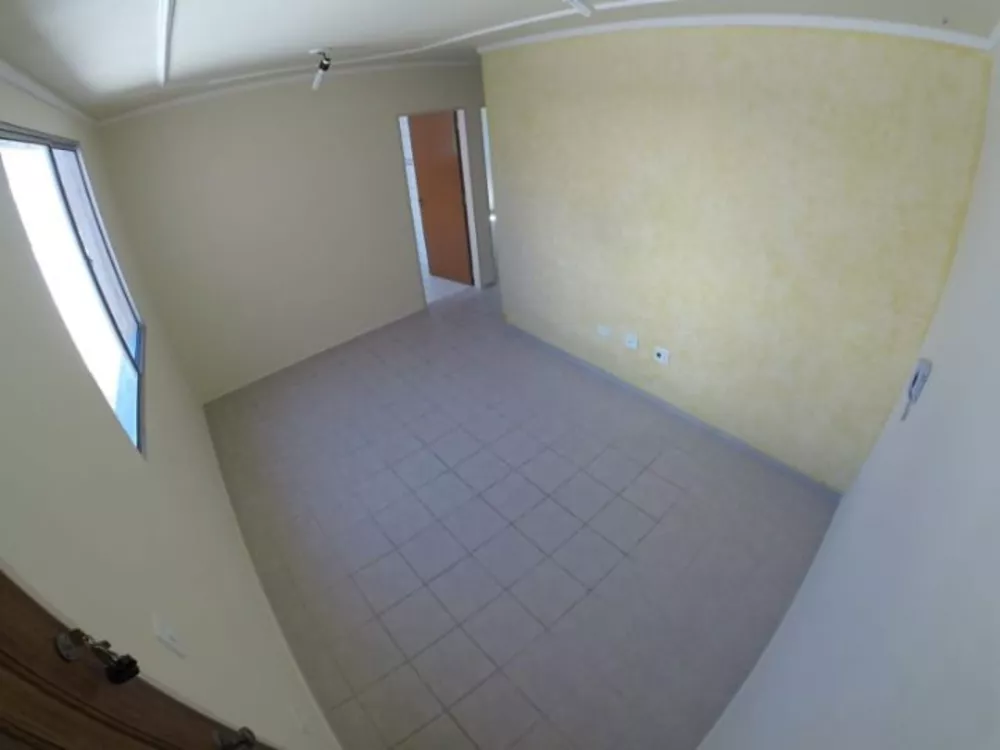 Apartamento à venda com 2 quartos, 48m² - Foto 2