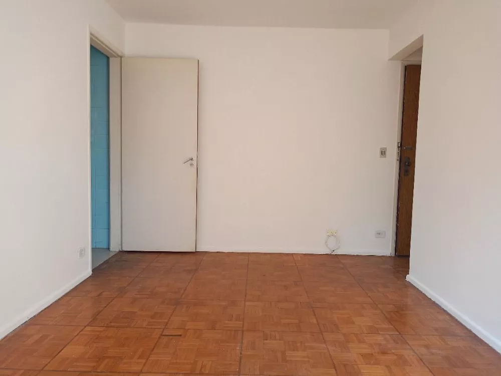 Apartamento para alugar com 2 quartos, 76m² - Foto 2