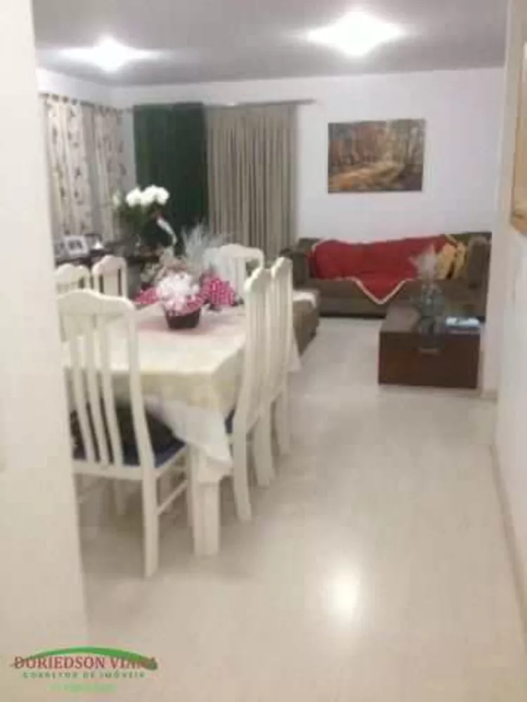 Apartamento à venda com 3 quartos, 169m² - Foto 2