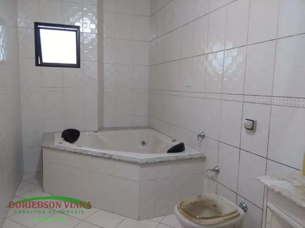 Sobrado à venda com 5 quartos, 128m² - Foto 11