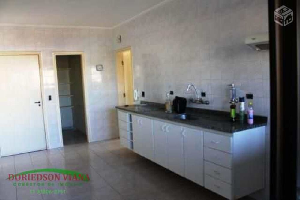 Apartamento, 3 quartos, 130 m² - Foto 2