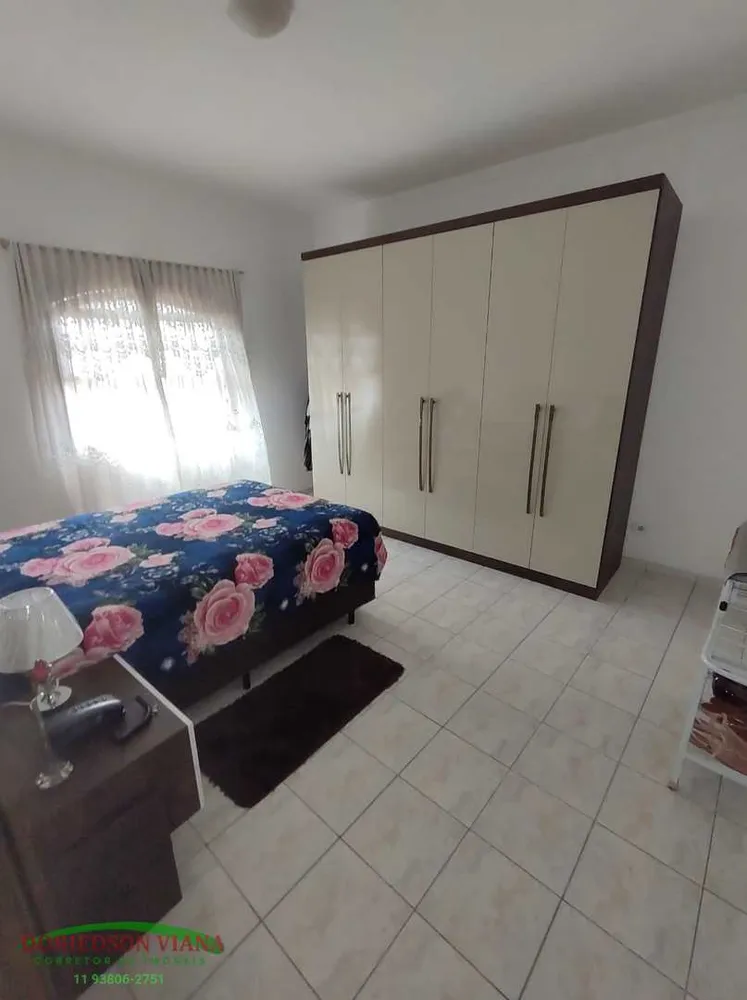 Casa, 3 quartos, 181 m² - Foto 2