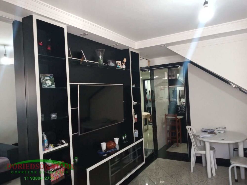 Sobrado, 2 quartos, 65 m² - Foto 1