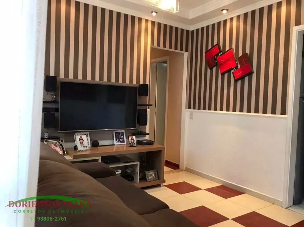 Apartamento à venda com 3 quartos, 68m² - Foto 1