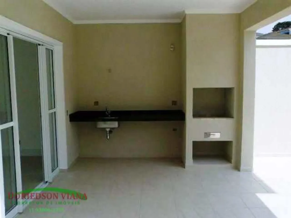 Sobrado, 3 quartos, 195 m² - Foto 2
