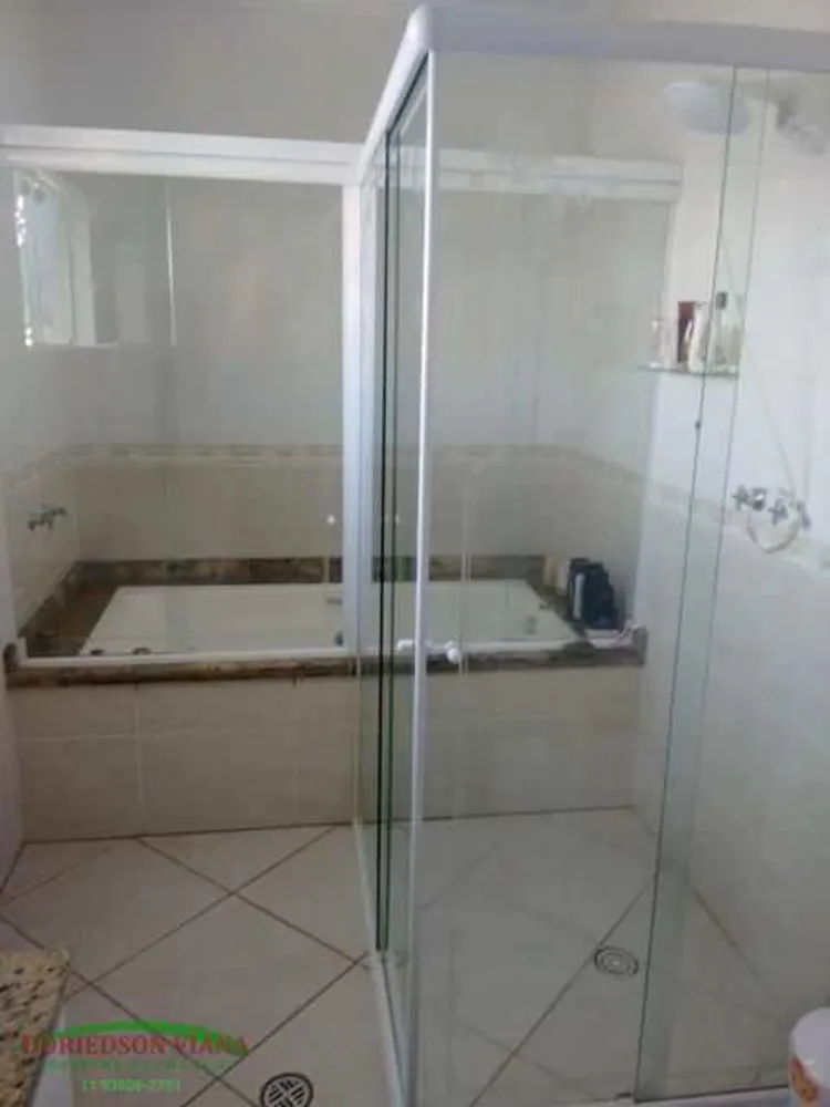 Sobrado, 3 quartos, 250 m² - Foto 1