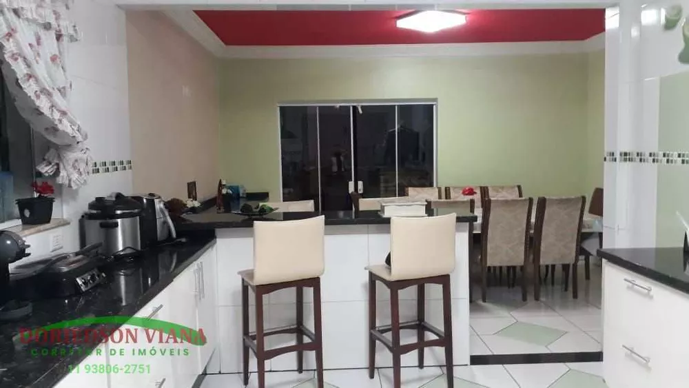 Sobrado à venda com 4 quartos, 259m² - Foto 3