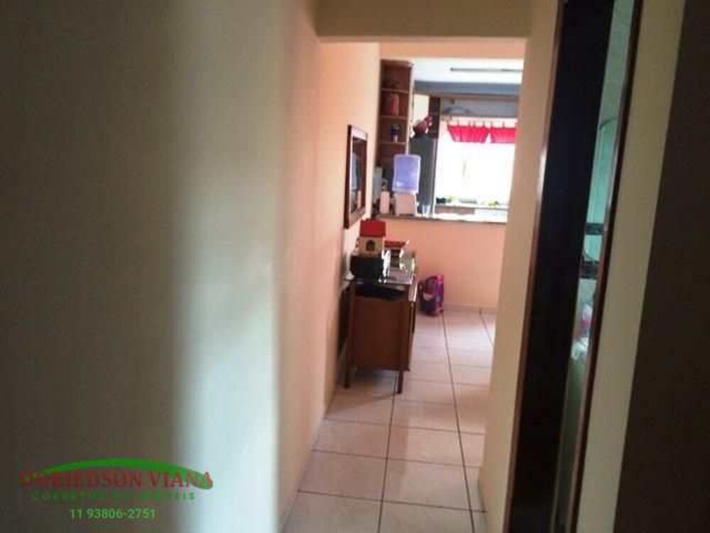 Sobrado, 3 quartos, 198 m² - Foto 2