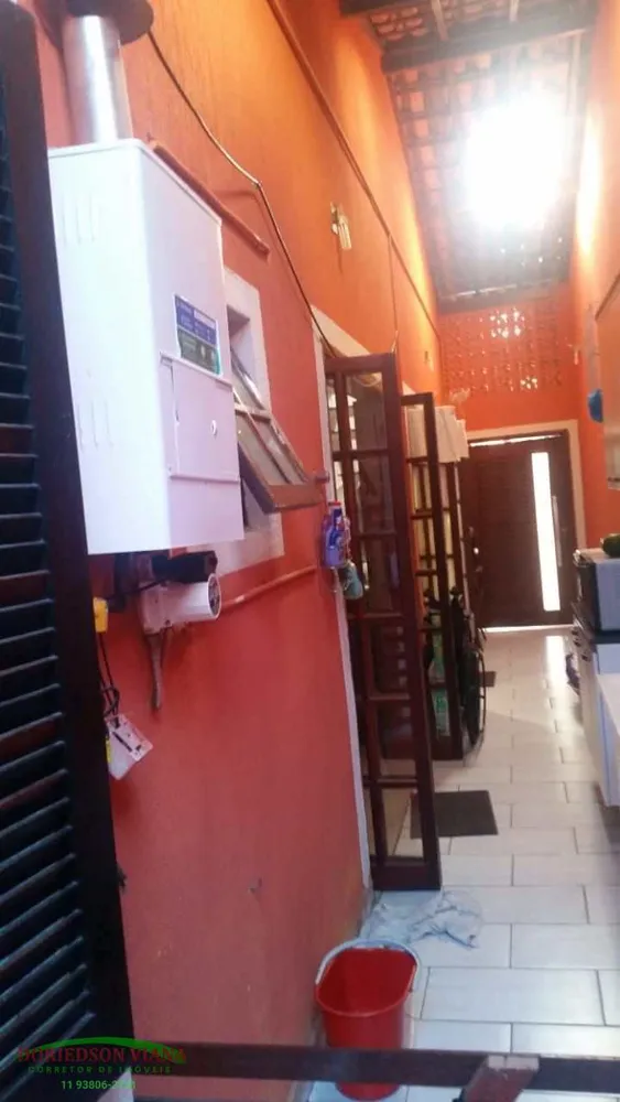 Sobrado, 3 quartos, 250 m² - Foto 2