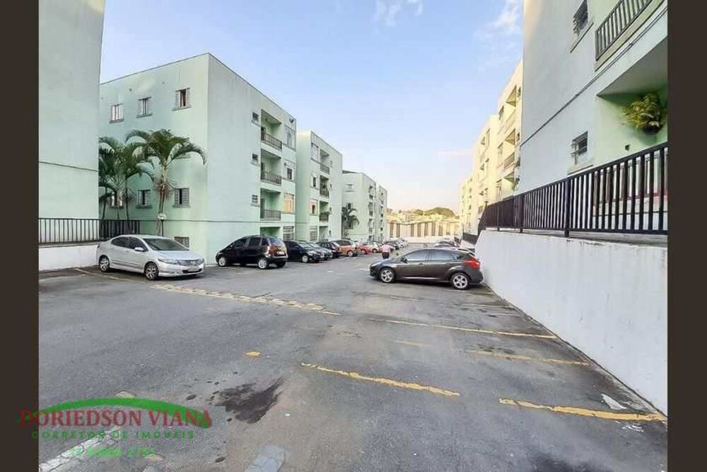 Apartamento à venda com 2 quartos, 70m² - Foto 4
