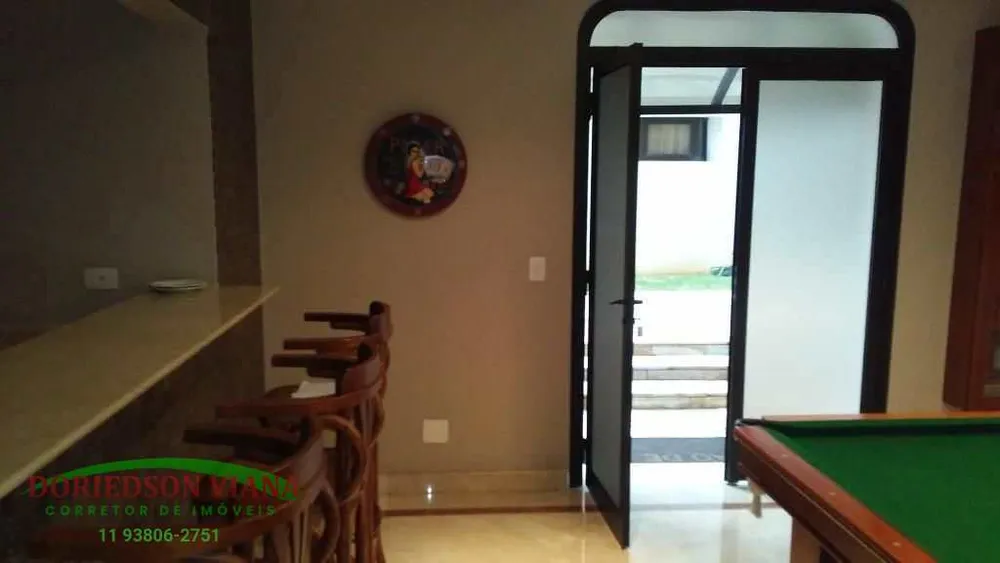 Apartamento, 3 quartos, 202 m² - Foto 4