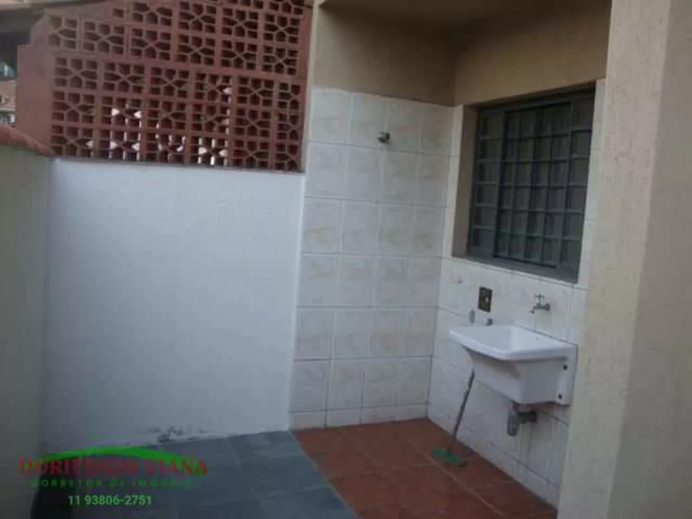 Sobrado à venda com 2 quartos, 67m² - Foto 3