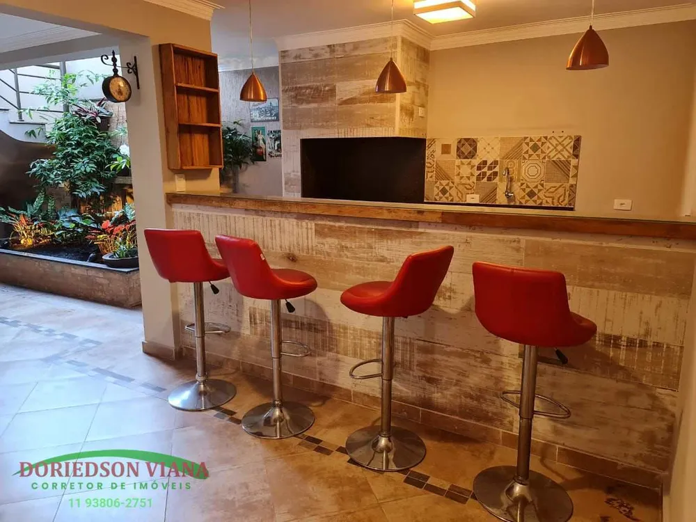 Sobrado, 3 quartos, 236 m² - Foto 8
