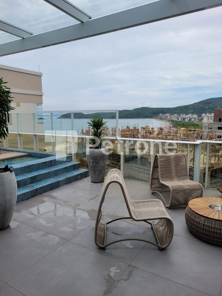 Cobertura, 3 quartos, 320 m² - Foto 1