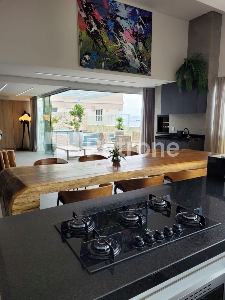 Cobertura, 3 quartos, 320 m² - Foto 11